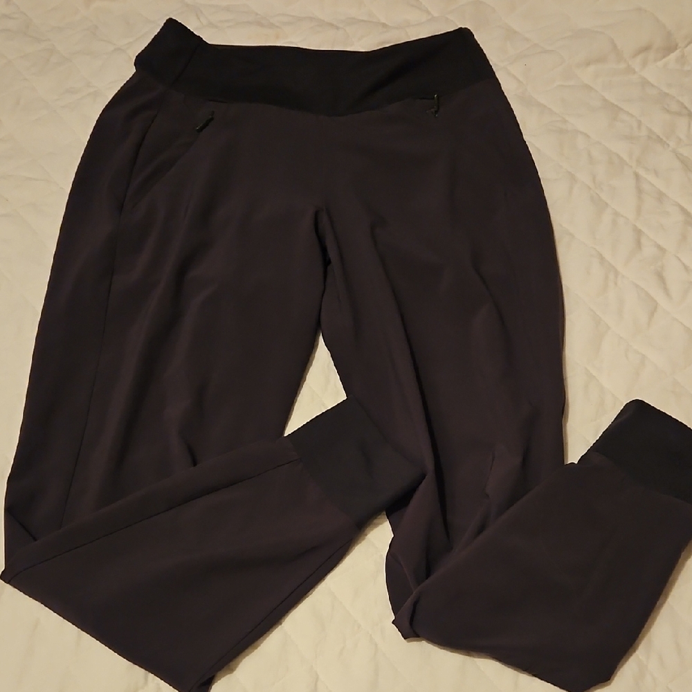Athleta Size 2 Athletic Pants/joggers